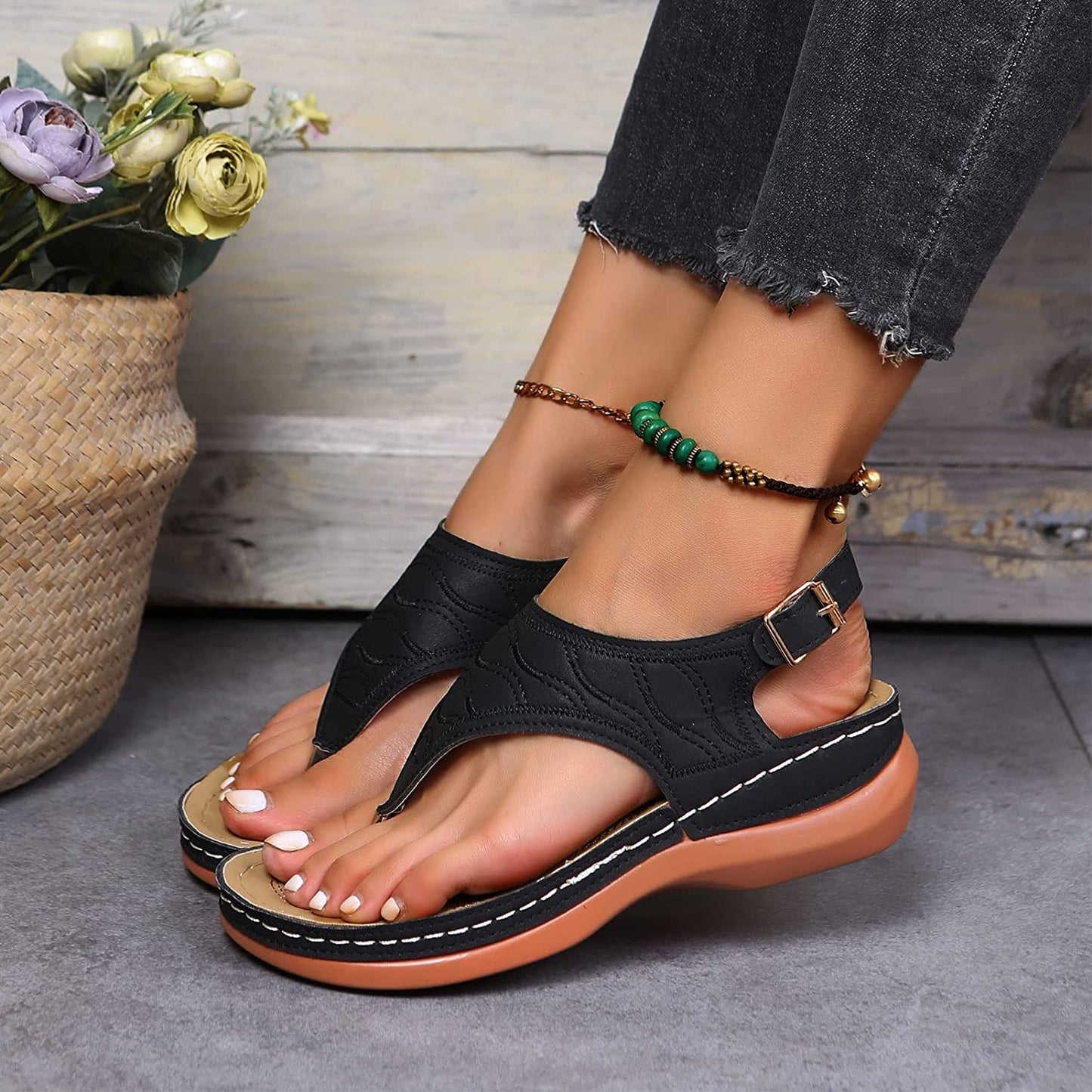 BRISBANE™ COMFY ORTHOPEDIC SANDALS