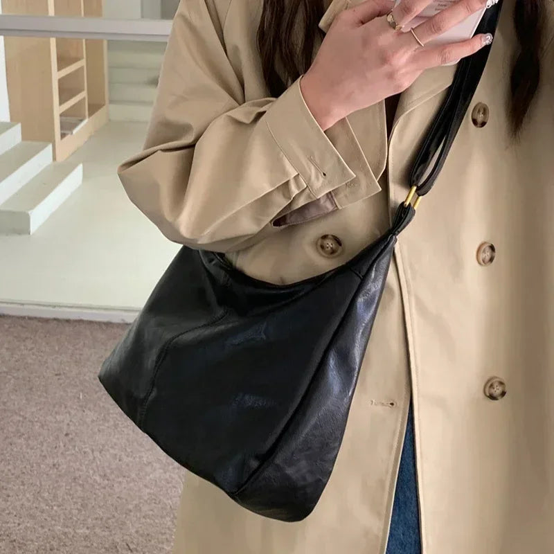 Women's handbag